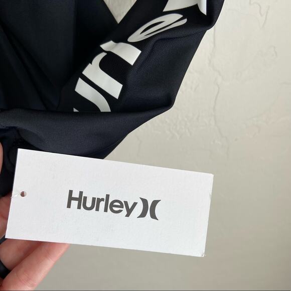 NEW Hurley quick dry long sleeve rash guard surf suit medium - Picture 11 of 13